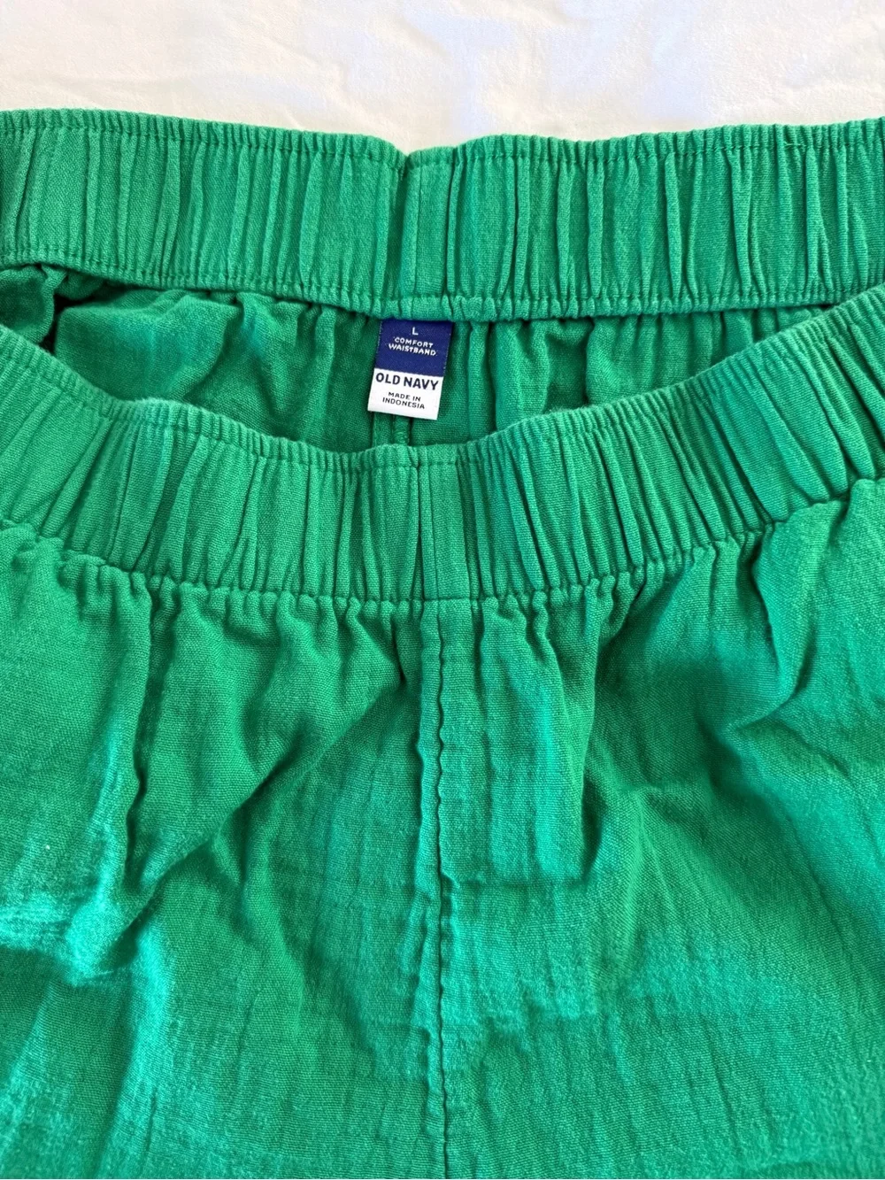 OLD NAVY Crinkle Gauze Shorts - Picture 2 of 3